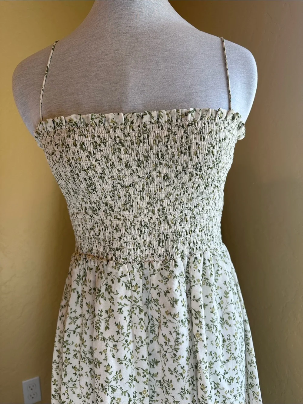 Reformation Sable Smocked Bodice Midi Dress - Size L - Picture 2 of 7